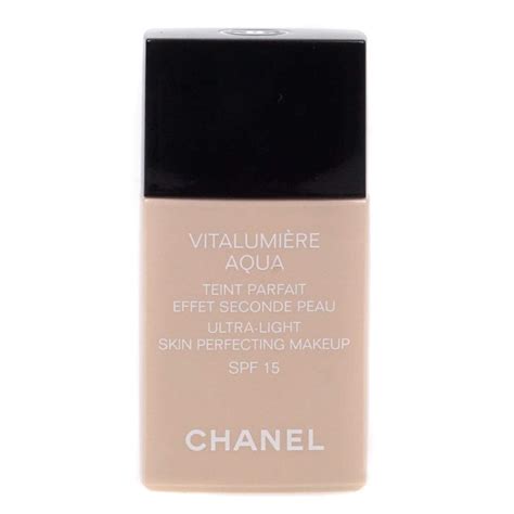 chanel vitalumiere 020 amazpn|Chanel vitalumiere aqua discontinued.